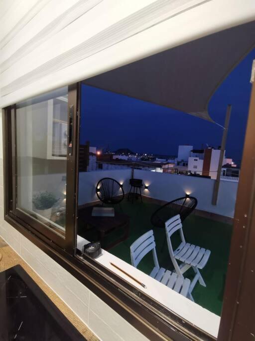 Apartamento Con Vistas Al Mar En El Centro De Corralejo Buitenkant foto